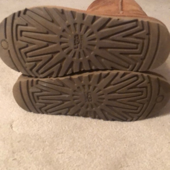 UGG TALL LIMITED EDITION Holographic fern design - Picture 4 of 9